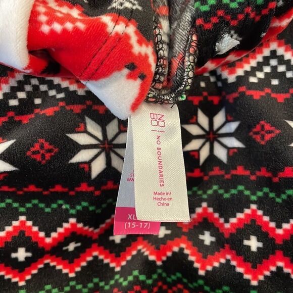 NWOT Size XL (15-17) Red & Black Fair Isle Llama Plush Velour Hoodie - Picture 4 of 4